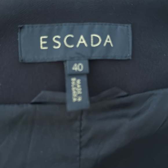 ESCADA BLAZER - Picture 6 of 7
